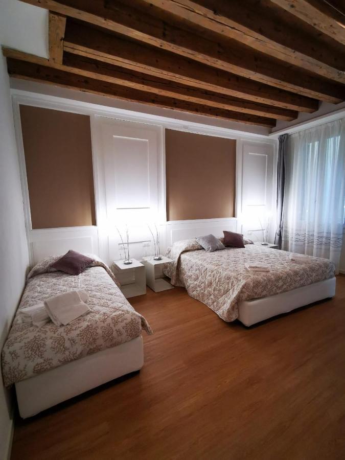 Deluxe 3 Bedroom Flat In Rialto Βενετία Εξωτερικό φωτογραφία